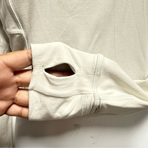 Lululemon Bone Cropped Sweatshirt - Picture 2 of 9